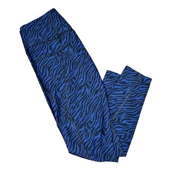 Victoria’s Secret Animal Print Leggings Size Small Black Blue - Picture 2 of 4